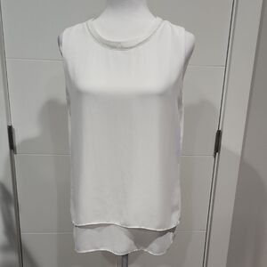 Violet & Claire White Sleeveless Tank Top